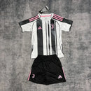 KIT CRIANÇA DA JUVENTUS 26/27 BRANCO E PRETO